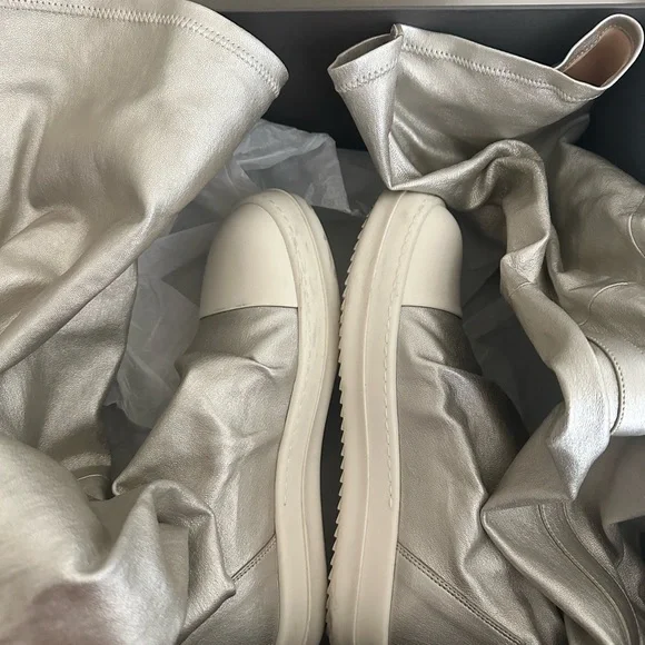 Rick Owens size 38- only worn once! Purchased brand new de Yoox. - Picture 6 of 7